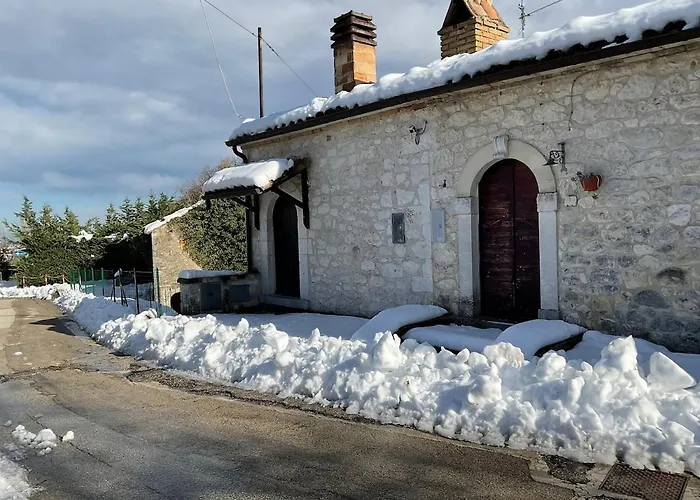 Sleeps Up To 7 In The Majella בית נופש Rapino